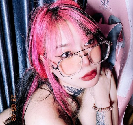 Nagie wyciekłe zdjęcie OnlyFans od Ellekampong
