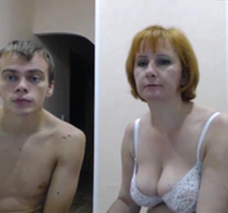 Nagie wyciekłe zdjęcie OnlyFans od Daughtermother