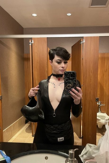 Nagie wyciekłe zdjęcie OnlyFans od Harlihero