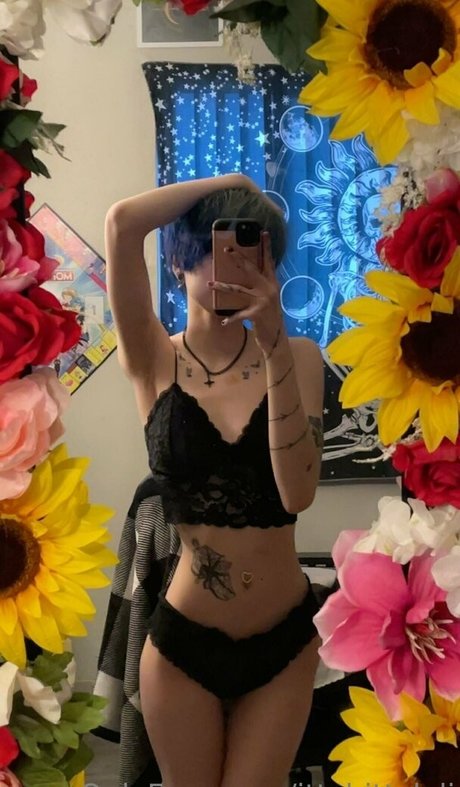 Nagie wyciekłe zdjęcie OnlyFans od Ittybittyloli