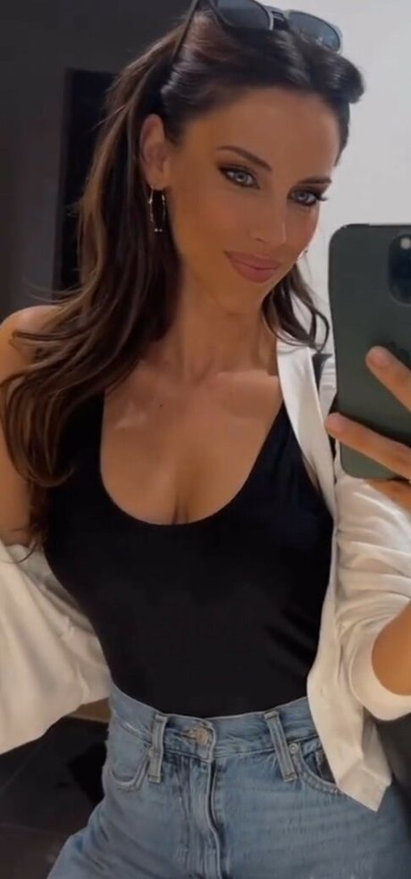 Jessica Lowndes