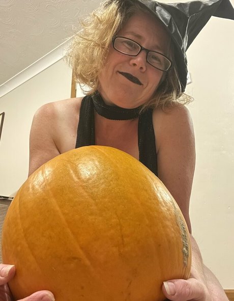 Nagie wyciekłe zdjęcie OnlyFans od Khariscurves
