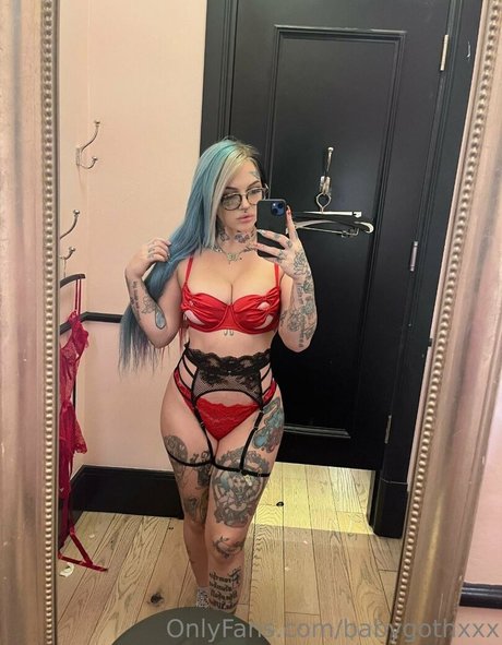 Nagie wyciekłe zdjęcie OnlyFans od Baby Goth