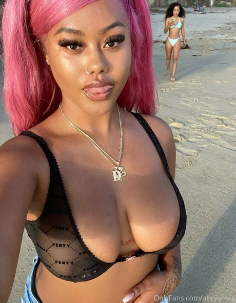 Nagie wyciekłe zdjęcie OnlyFans od Dejarennae