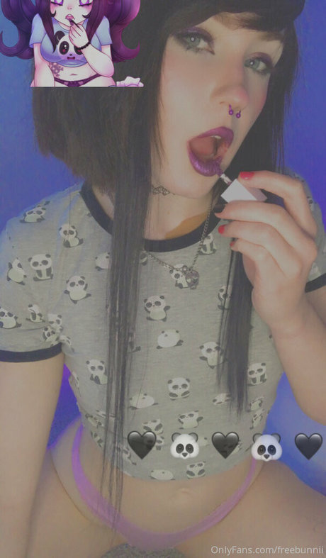 Nagie wyciekłe zdjęcie OnlyFans od Freebunnii