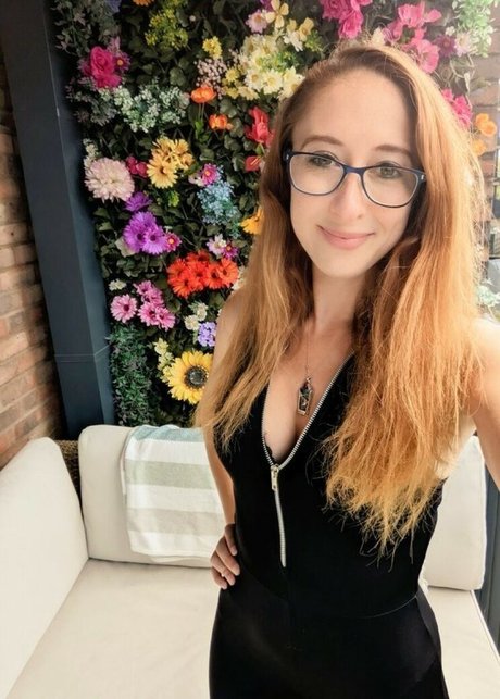 Nagie wyciekłe zdjęcie OnlyFans od Ellie Hayden
