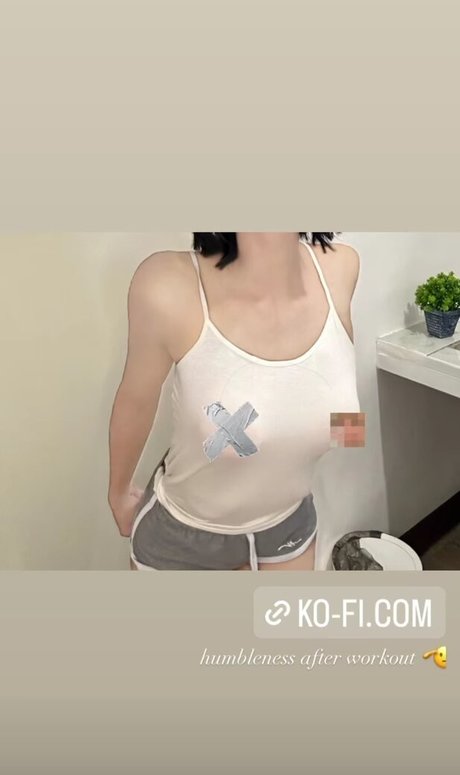 Nagie wyciekłe zdjęcie OnlyFans od Arihienna