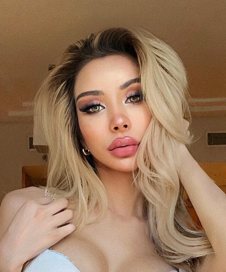 Nagie wyciekłe zdjęcie OnlyFans od Pinky Fox