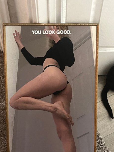Nagie wyciekłe zdjęcie OnlyFans od Bella