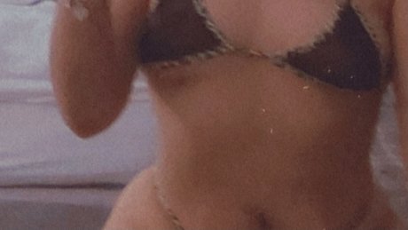 Nagie wyciekłe zdjęcie OnlyFans od Itzel