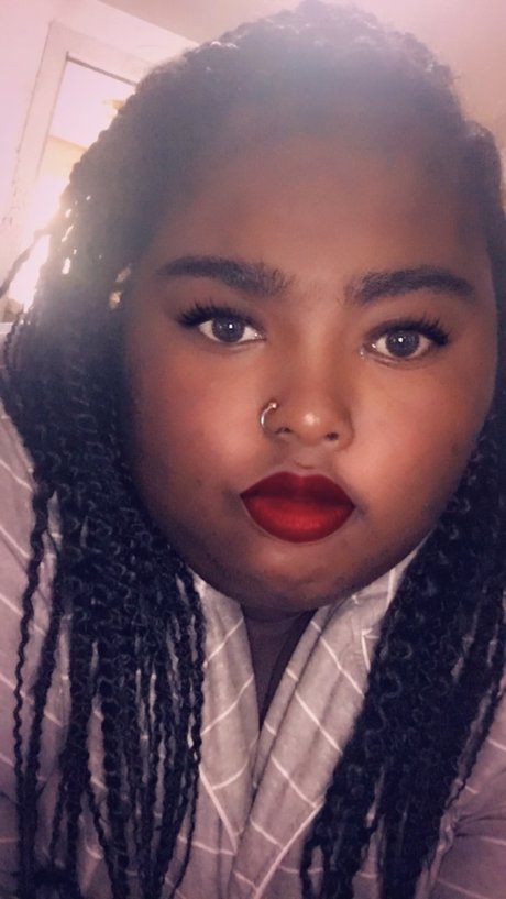 Bhaddbxtch