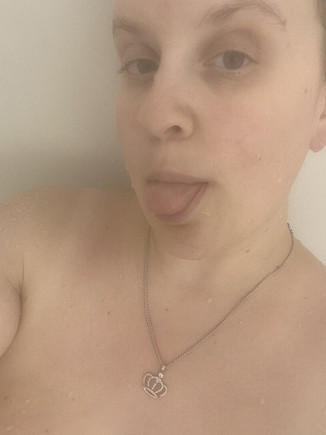 Nagie wyciekłe zdjęcie OnlyFans od Lyrical