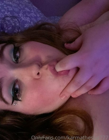 Nagie wyciekłe zdjęcie OnlyFans od Karmatheslut777