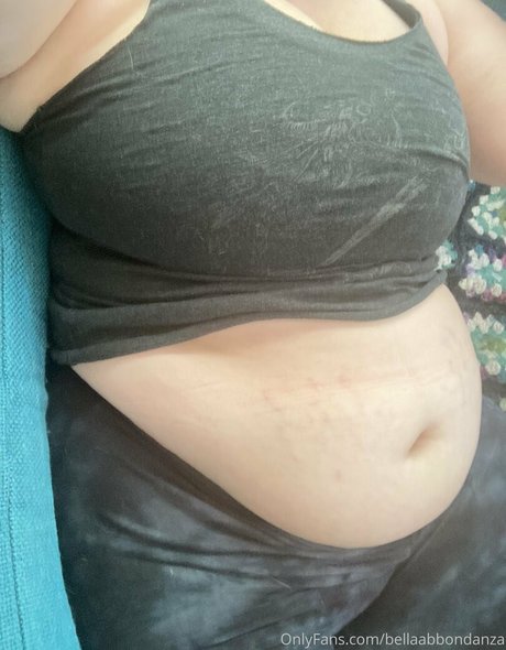 Nagie wyciekłe zdjęcie OnlyFans od Bellaabbondanza