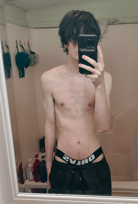 Nagie wyciekłe zdjęcie OnlyFans od Boiiaz