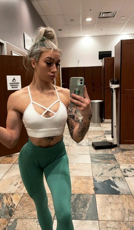 Nagie wyciekłe zdjęcie OnlyFans od Taylor Flewin