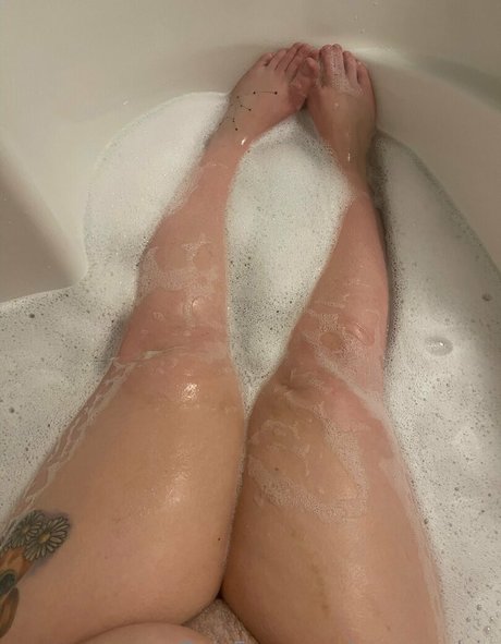 Nagie wyciekłe zdjęcie OnlyFans od Comeandsin