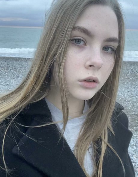Nagie wyciekłe zdjęcie OnlyFans od Mirtaworld