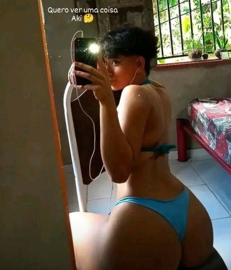 Nagie wyciekłe zdjęcie OnlyFans od Lana Santhos