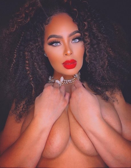 Nagie wyciekłe zdjęcie OnlyFans od Sirensaysseduce