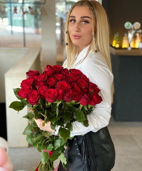 Nagie wyciekłe zdjęcie OnlyFans od Mollybell