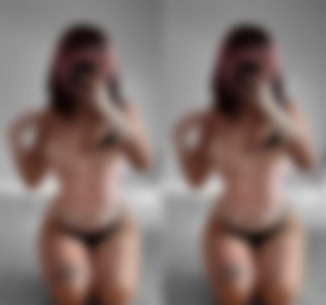 Nagie wyciekłe zdjęcie OnlyFans od Softbunnyrae