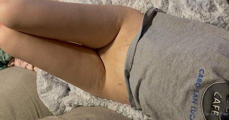 Nagie wyciekłe zdjęcie OnlyFans od Avanetfree