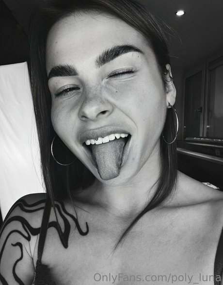 Nagie wyciekłe zdjęcie OnlyFans od Polyluna