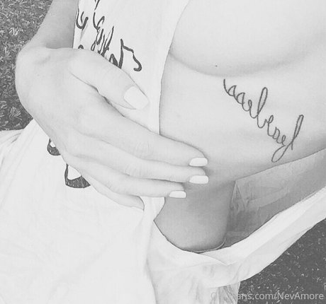 Nagie wyciekłe zdjęcie OnlyFans od Nevamore