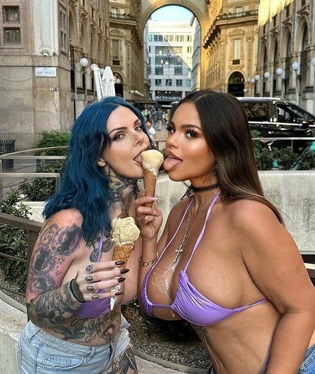 Nagie wyciekłe zdjęcie OnlyFans od Grace Bon