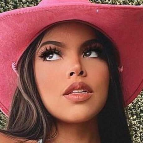 Nagie wyciekłe zdjęcie OnlyFans od Grace Bon