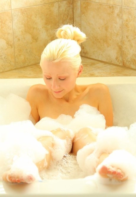Nagie wyciekłe zdjęcie OnlyFans od Prettiest Feet