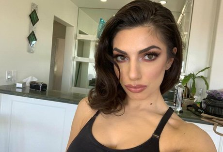 Nagie wyciekłe zdjęcie OnlyFans od Darciedolcexxx