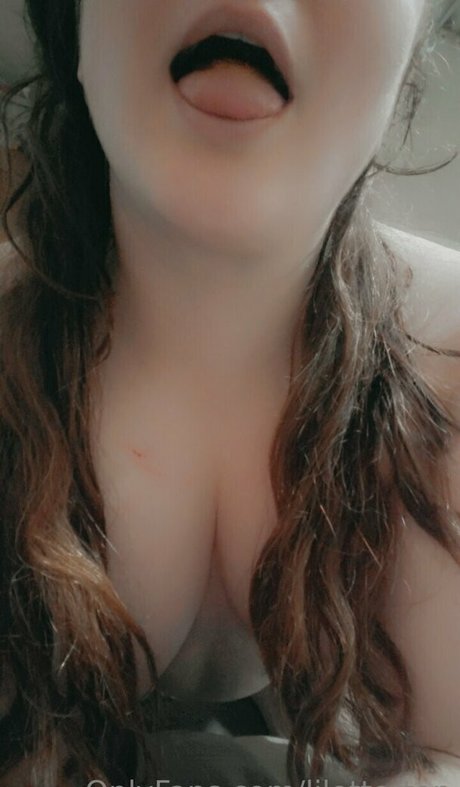 Nagie wyciekłe zdjęcie OnlyFans od Lilotterton
