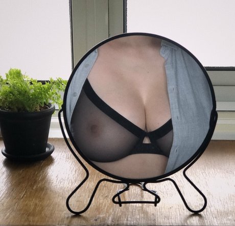 Nagie wyciekłe zdjęcie OnlyFans od Aatalante