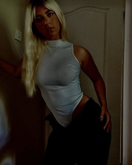 Nagie wyciekłe zdjęcie OnlyFans od Izzy Taffs