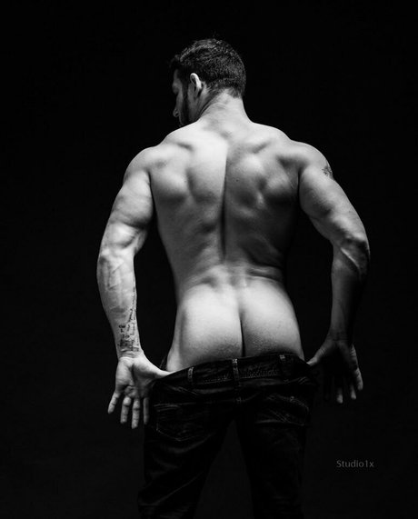 Nagie wyciekłe zdjęcie OnlyFans od Domluvsfree