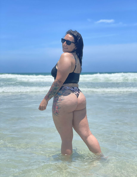 Nagie wyciekłe zdjęcie OnlyFans od Itsmellybaybee