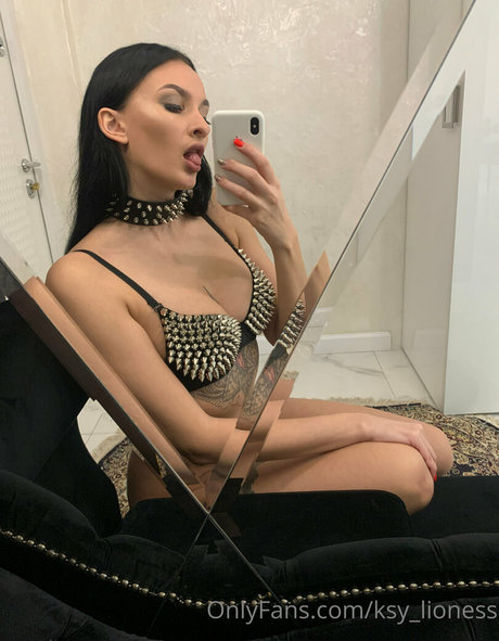 Nagie wyciekłe zdjęcie OnlyFans od Ksylioness