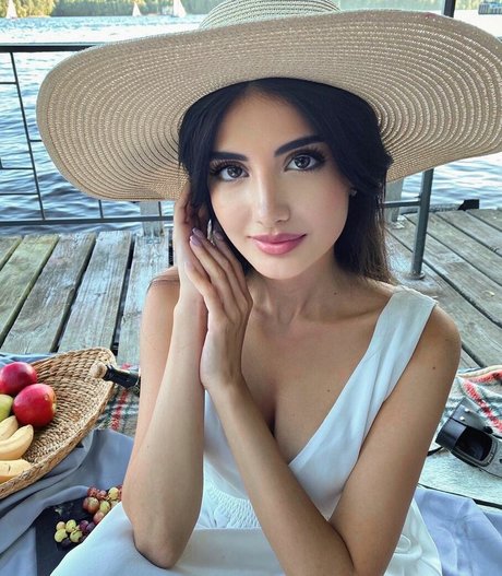 Nagie wyciekłe zdjęcie OnlyFans od Sabina Agaeva Ahmed