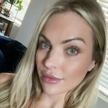 Nagie wyciekłe zdjęcie OnlyFans od Kristinelise