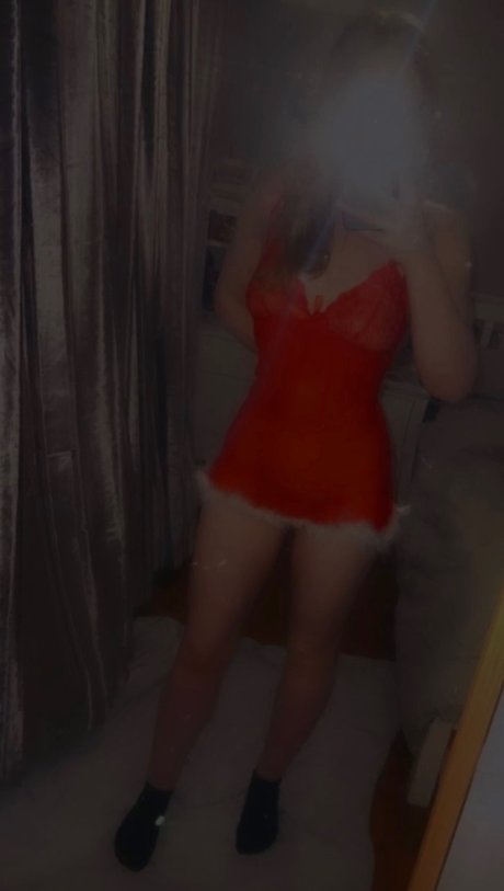 Nagie wyciekłe zdjęcie OnlyFans od Mia Maey