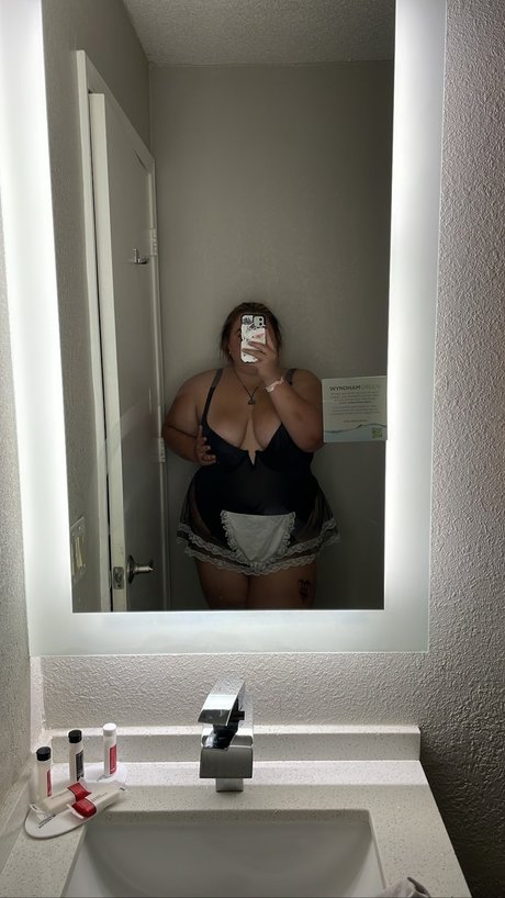 Nagie wyciekłe zdjęcie OnlyFans od Sidney Marie