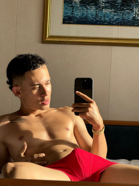 Nagie wyciekłe zdjęcie OnlyFans od Miguel Vera