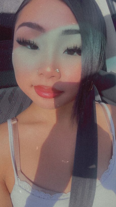 Nagie wyciekłe zdjęcie OnlyFans od Lilianna Moun