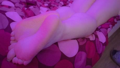 Nagie wyciekłe zdjęcie OnlyFans od Goddess Izzy  Foot And Nail Mistress 
