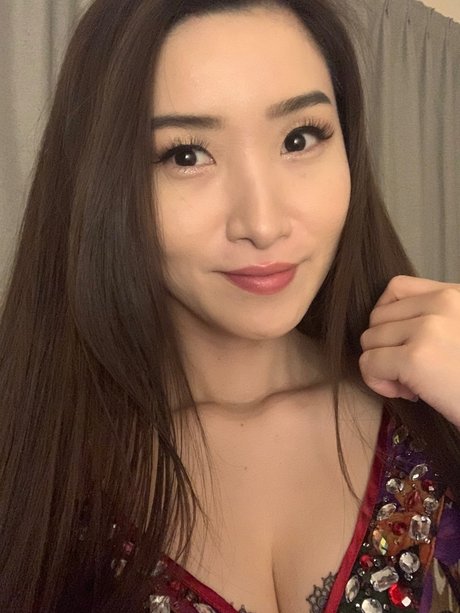 Nagie wyciekłe zdjęcie OnlyFans od Mizuki Ogata