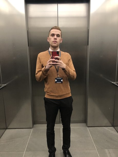 Nagie wyciekłe zdjęcie OnlyFans od Alexander