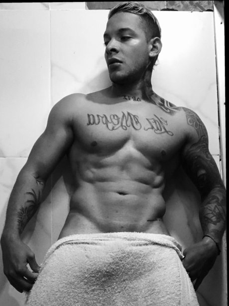 Nagie wyciekłe zdjęcie OnlyFans od Jeymo