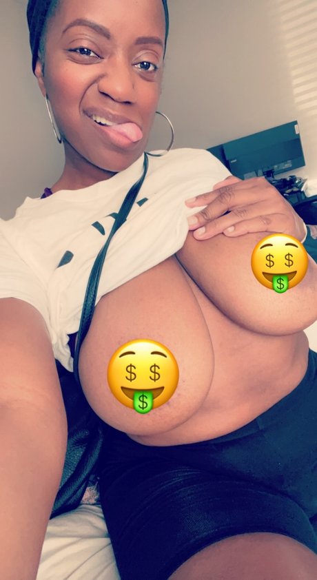 Nagie wyciekłe zdjęcie OnlyFans od Missjuicyjuice
